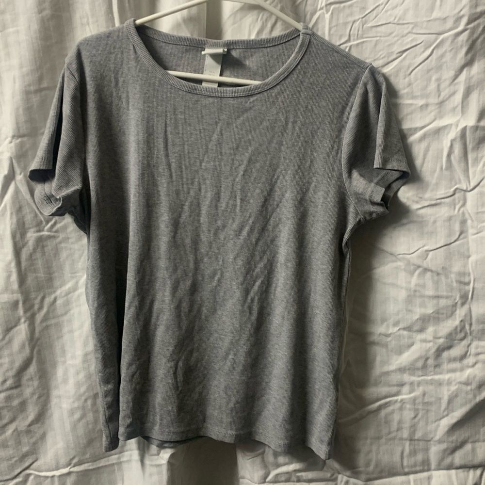 H&M T Shirt!!!